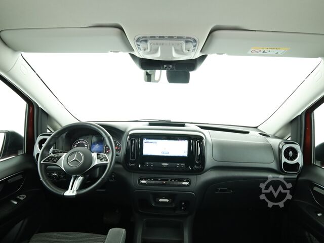 Minibus Mercedes-Benz Vito 114 CDI Tourer PRO Lang ACC AHK AUT Kam. LM