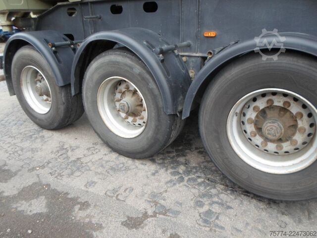 Tipper semitrailer MÜLLER STAHLMULDE/ ca. 28 m3