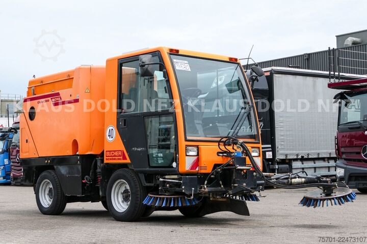 Customized van Bucher Citycat 2000 Kehrmaschine