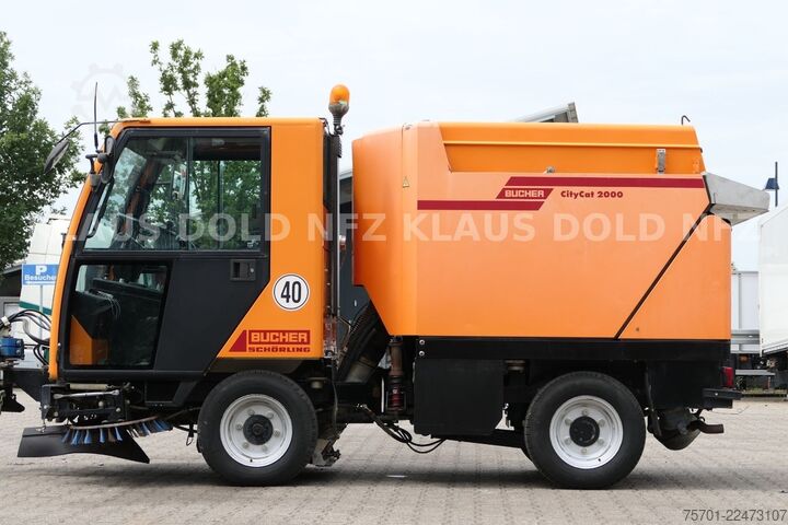 Customized van Bucher Citycat 2000 Kehrmaschine