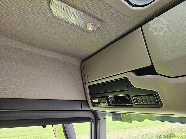 Suitcase SCANIA G320