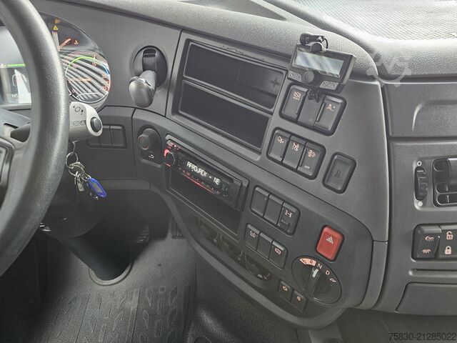 Standard-SZM DAF DAF XF 460 / 4x2 SPACECAB / NL-TRUCK