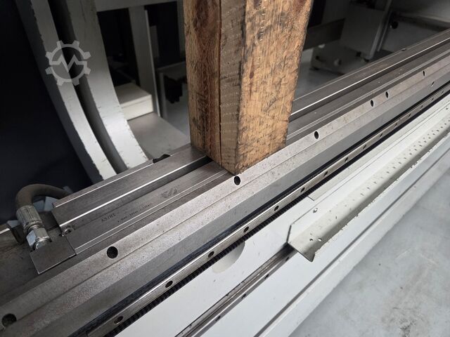 Abkantpresse LVD PPEB 135 / 30 Easyform