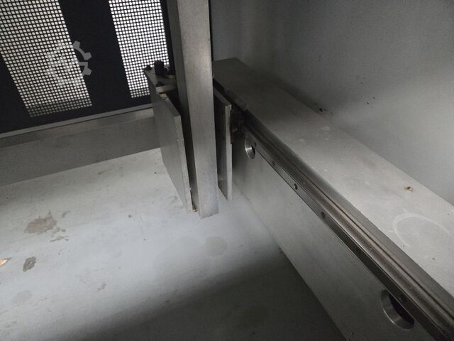 Abkantpresse LVD PPEB 135 / 30 Easyform