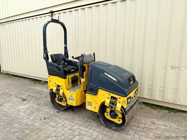 Single drum roller BOMAG BW80AD-5 / 2020 BJ / 426 H / 1.550 KG