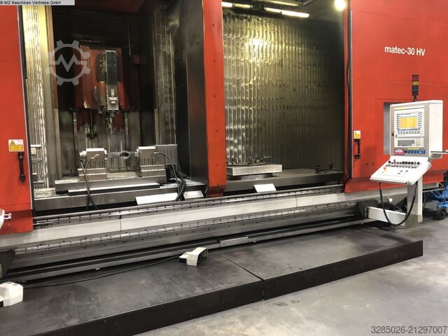 Universal machining center Matec 30HV 2009