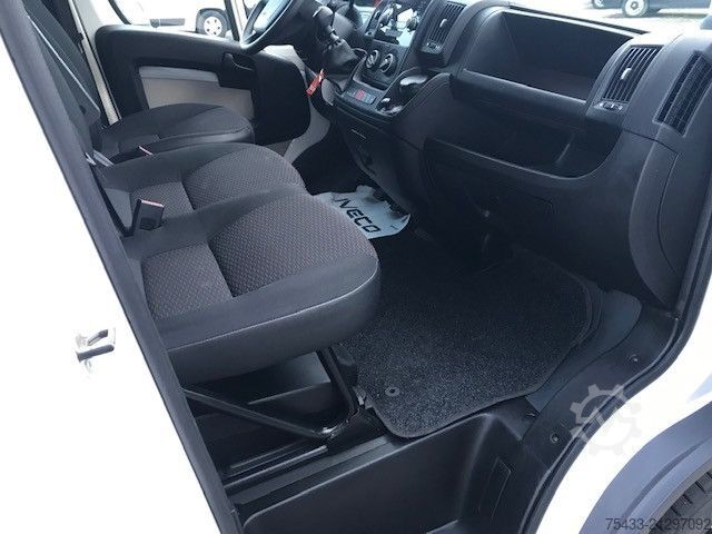 Kastenwagen Peugeot Boxer 2.2 150cv 35 BOX onnicar + SPONDA