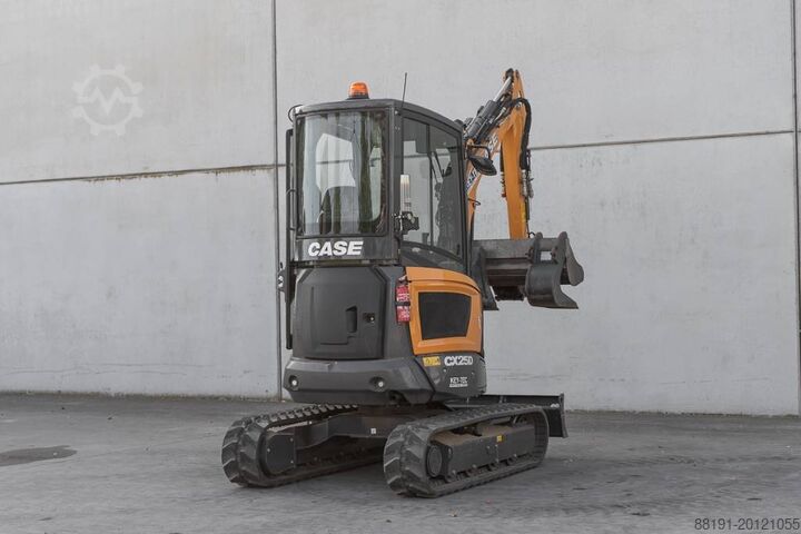 Mini excavator CASE CX 25 D