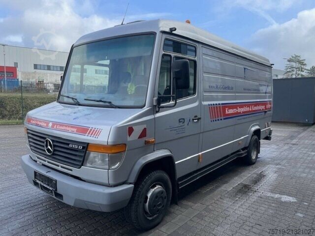Customized van Mercedes-Benz Vario 615 DKA 4x2 Spülwagen / Dichtheitsprüfung