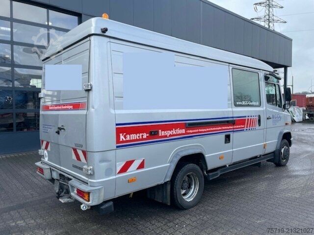 Customized van Mercedes-Benz Vario 615 DKA 4x2 Spülwagen / Dichtheitsprüfung