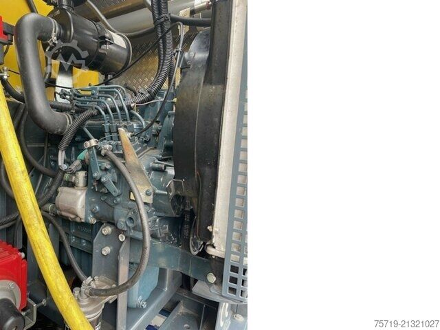 Customized van Mercedes-Benz Vario 615 DKA 4x2 Spülwagen / Dichtheitsprüfung