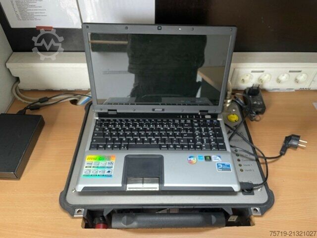 Customized van Mercedes-Benz Vario 615 DKA 4x2 Spülwagen / Dichtheitsprüfung