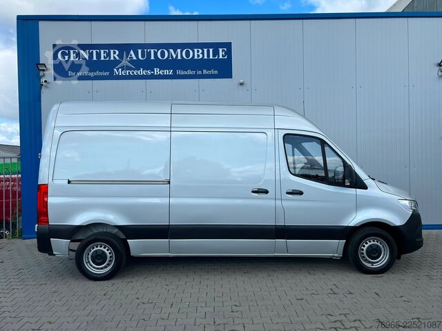 Kastenwagen hoch MERCEDES-BENZ Sprinter 215 9G-TR HOCH+LANG KLIMA 3-SITZ KAMERA
