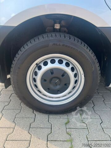 Kastenwagen hoch MERCEDES-BENZ Sprinter 215 9G-TR HOCH+LANG KLIMA 3-SITZ KAMERA