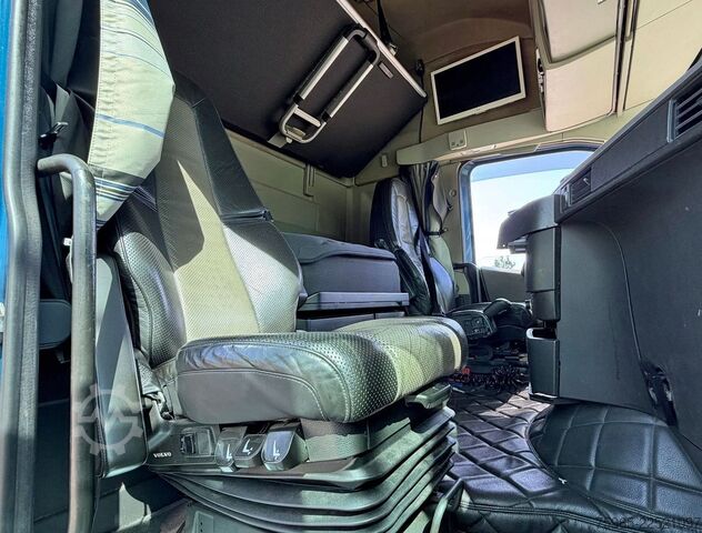Kühlkoffer-LKW VOLVO FH 16.650 XL 6X2 FULL AIR FULL OPTIONS SIDE DOOR