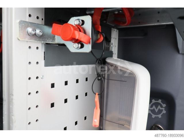 High top van MERCEDES-BENZ Sprinter 317 Automat *Seilwinde+Werkstatt* (2497