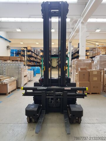 Four-way forklift Mitsubishi RBM20N2