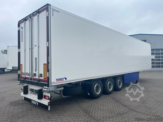 Tieflader-Sattelauflieger SCHMITZ KüHLER, MEAT HANG, THERMO KING SLX 300, FLEISCHKüHLER 10 STüCK VERFüGBAR