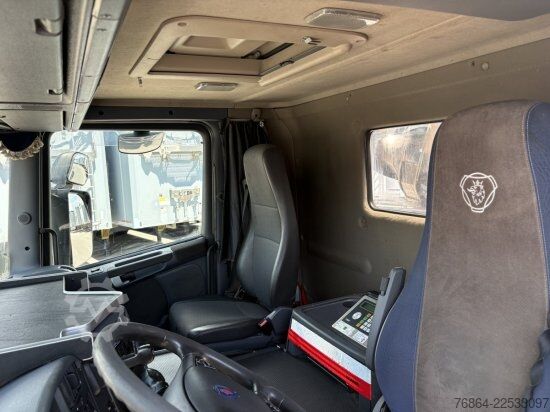 Kipper LKW SCANIA G480 6X2 ABROLLER MIT KRAN  ,RETARDER, EURO 5, SCHROTTGREIFER