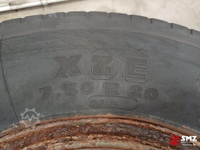 Tyre Michelin Occ vrachtwagenband 7.50R20 128/127L Michelin