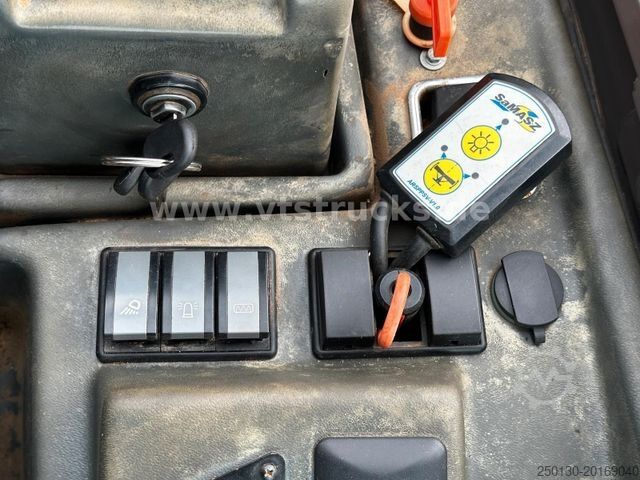 Wheel loader MECALAC AX 850 4x4 Schaufel Greifschaufel 2.539 Std.