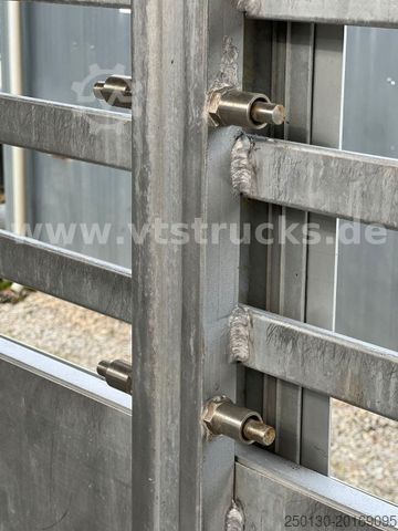 Horse transport trailer PEZZIOLI RBA31 3.Stock Viehanhänger, Hubdach, Tränke