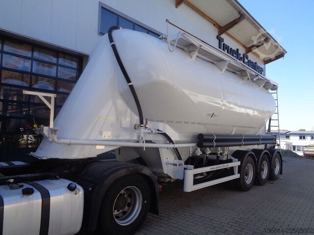Siloauflieger SPITZER SF 2734/2P Silo 34.000 L 2 Kammern Liftachse