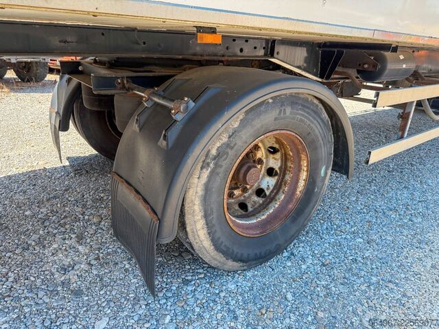Box semitrailer KÖGEL SVKA10 1-Achs Ladebordwand
