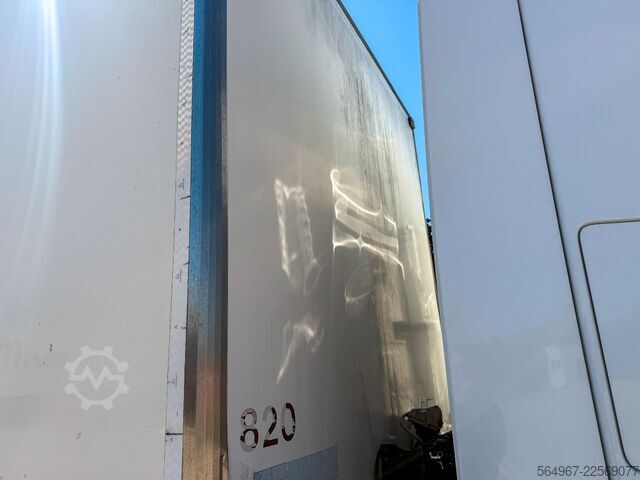 Box semitrailer KÖGEL SVKA10 1-Achs Ladebordwand