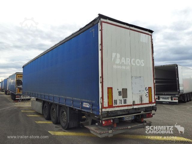 Open semitrailer with tarp Schmitz Cargobull Semitrailer Curtainsider Standard Hayon