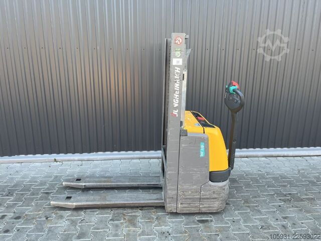 Pedestrian Stacker Jungheinrich EJC110