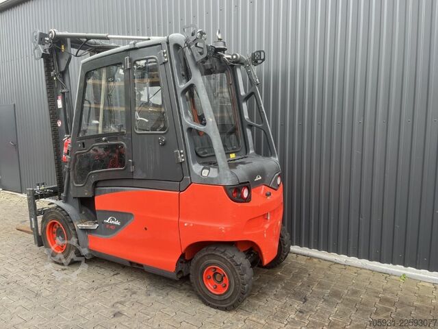 Elektro 4 Rad-Stapler Linde E40HL-01