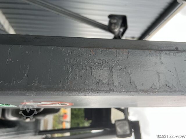 Elektro 4 Rad-Stapler Linde E25-02