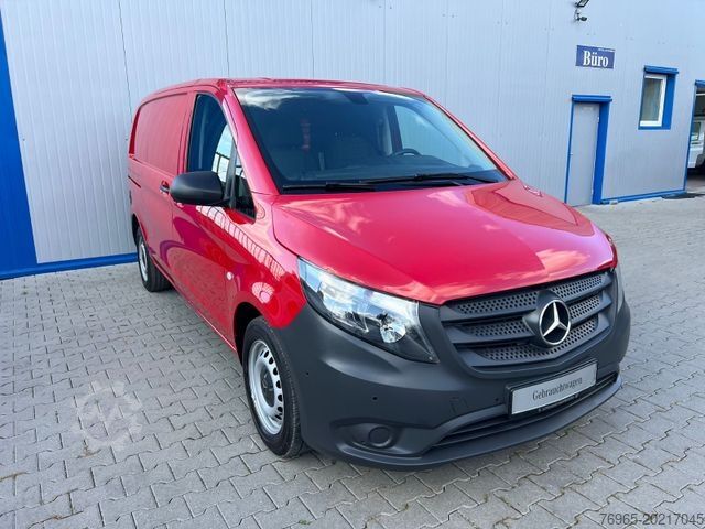 Kastenwagen MERCEDES-BENZ Vito 110 CDI 6G KLIMA TEMPOMAT 3-SITZER SCHRÄNKE