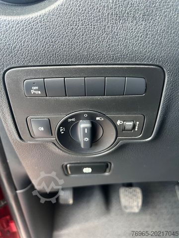 Kastenwagen MERCEDES-BENZ Vito 110 CDI 6G KLIMA TEMPOMAT 3-SITZER SCHRÄNKE
