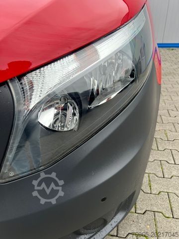 Kastenwagen MERCEDES-BENZ Vito 110 CDI 6G KLIMA TEMPOMAT 3-SITZER SCHRÄNKE