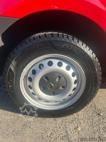 Kastenwagen MERCEDES-BENZ Vito 110 CDI 6G KLIMA TEMPOMAT 3-SITZER SCHRÄNKE