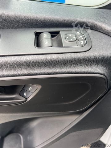 Panel van MERCEDES-BENZ Sprinter 315 MAXI TEMPOMAT KAMERA PDC MBUX 3SITZ
