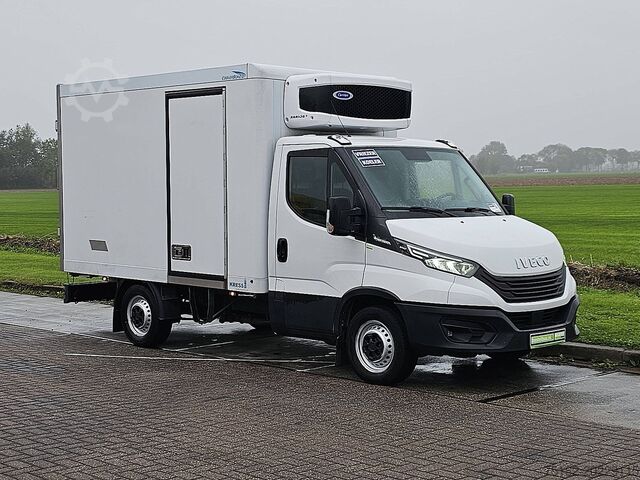 Refrigerated box wagon IVECO DAILY 35S16 Bakwagen Koel/Vries