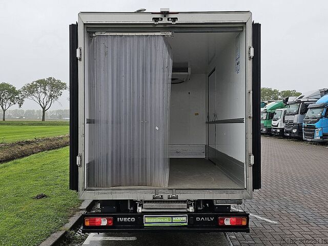 Refrigerated box wagon IVECO DAILY 35S16 Bakwagen Koel/Vries
