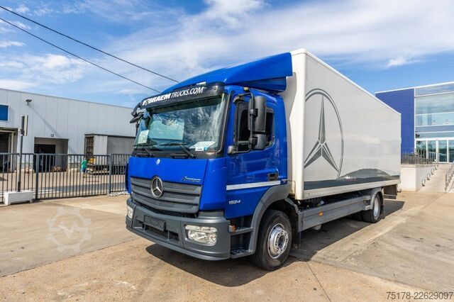 Koffer Mercedes-Benz ATEGO 1524 L + DHOLLANDIA 2T.