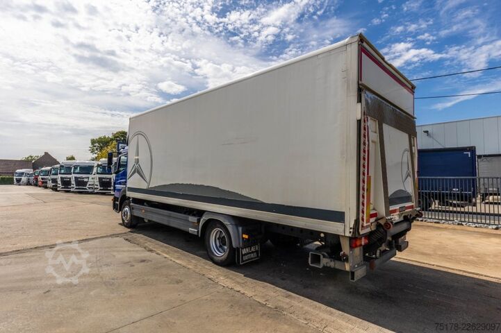 Koffer Mercedes-Benz ATEGO 1524 L + DHOLLANDIA 2T.