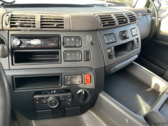 Standard tractor DAF CF 340 FT Euro 6 D Sleeper Cab / 394 dkm / Tach...