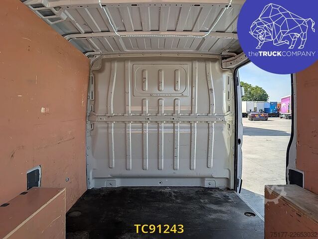 Panel van Citroën Jumper Tole L1H1 120 CH CLUB