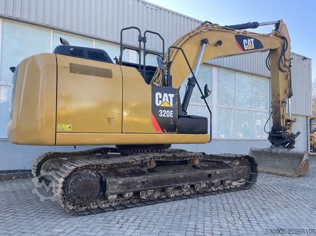 Crawler excavator CAT 320 EL   2012