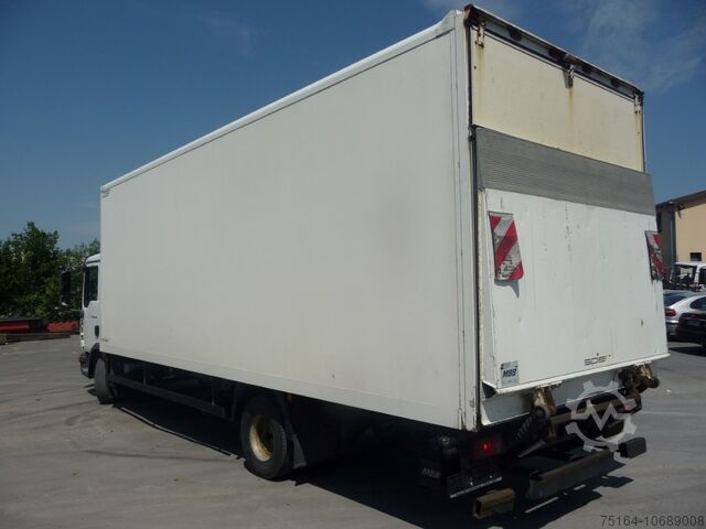 Box MAN TGL 12.210 4x2 BL