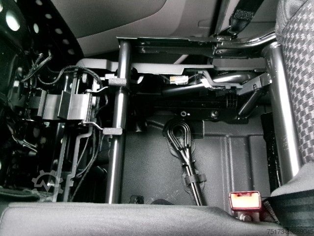 Box van FORD Transit 350L4 Trend Heckantr. Koffer LWB Kam ACC
