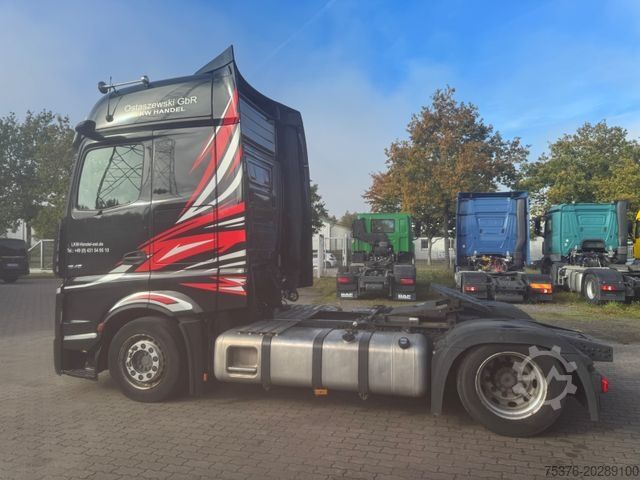 Volume tractor unit MERCEDES-BENZ ACTROS 1848 Low Deck