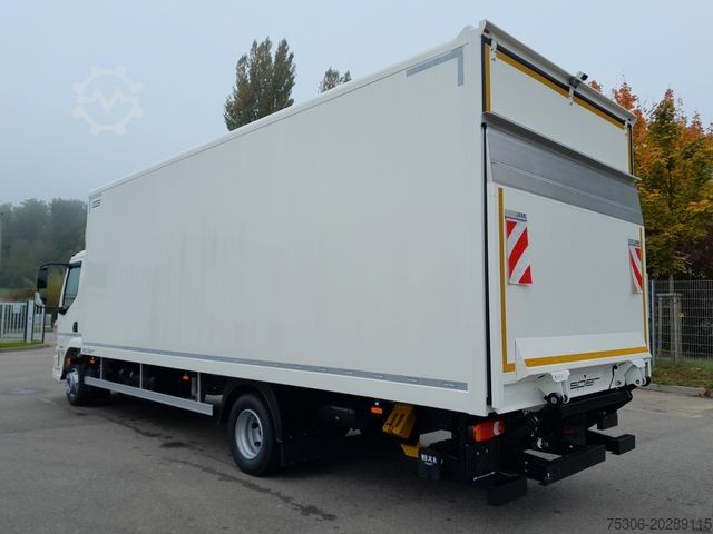 Box truck DAF FA XB 230 12t