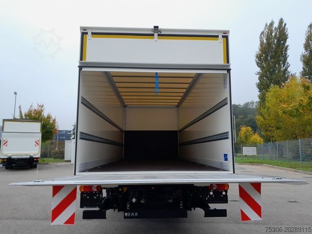 Box truck DAF FA XB 230 12t